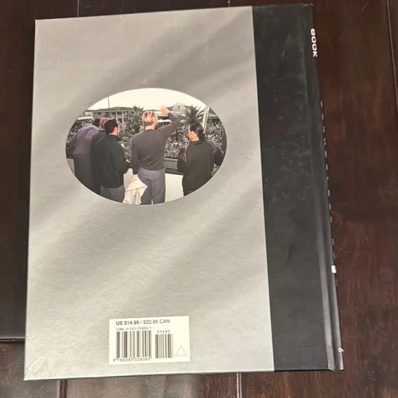 Backstreet Boys Official Book by Andre Csillag - Picture 2 of 2